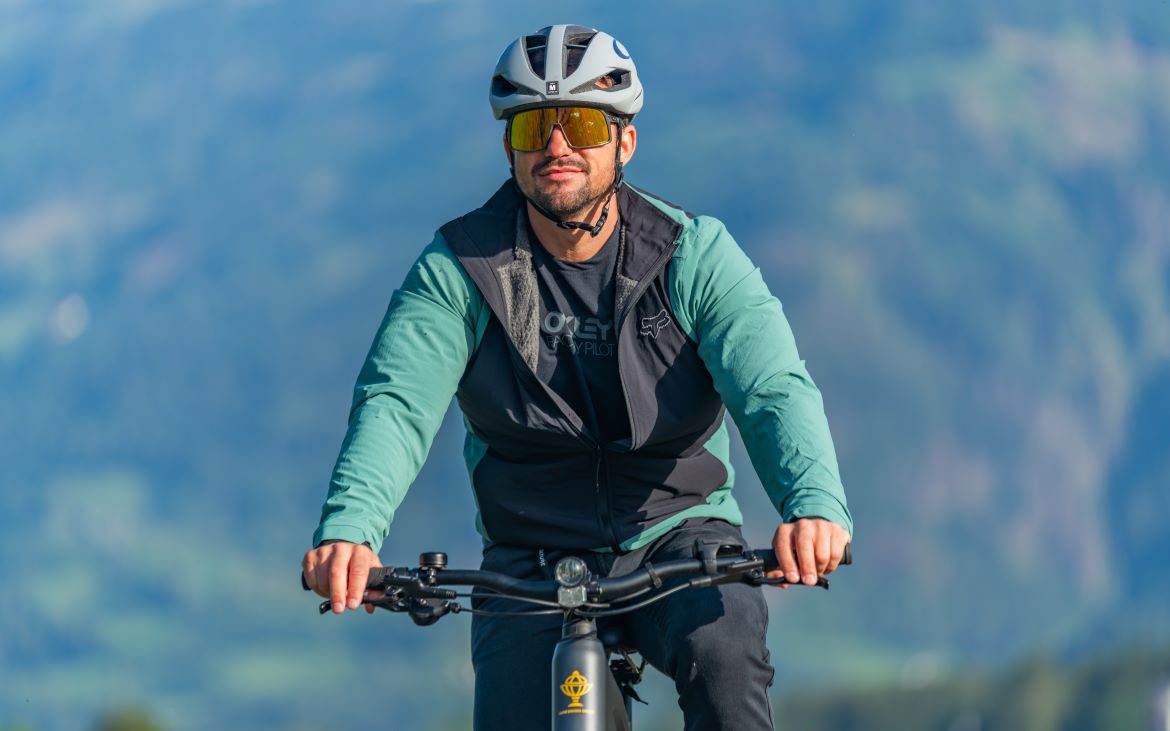 Radbekleidung im Lagenlook 