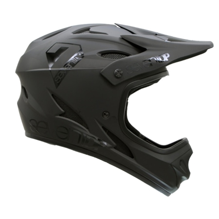 7IDP Helmet M1 Youth Black M