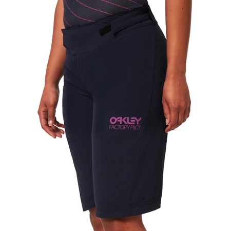 Oakley Women's Factory Pilot RC Short fathom