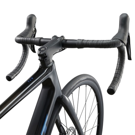 Giant TCR Advanced 2 carbon 2025