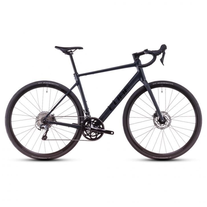 Cube Attain Race night´n´black 2025 – RH 53 cm